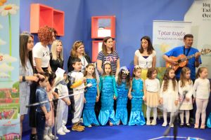 ekebi-diethni-ekthesi-me-thn-marilena-kabada-4