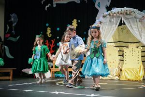kalokairines-theatrikes-ekdiloseis-olympiako-mouseio-2019-130