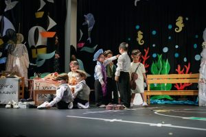 kalokairines-theatrikes-ekdiloseis-olympiako-mouseio-2019-132