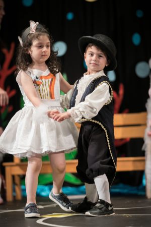 kalokairines-theatrikes-ekdiloseis-olympiako-mouseio-2019-146