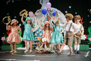 kalokairines-theatrikes-ekdiloseis-olympiako-mouseio-2019-175