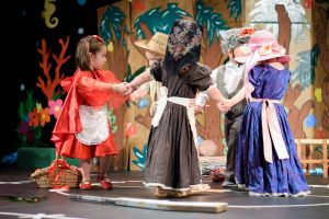 kalokairines-theatrikes-ekdiloseis-olympiako-mouseio-2019-191
