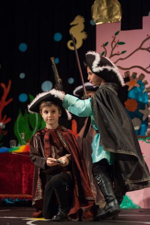 kalokairines-theatrikes-ekdiloseis-olympiako-mouseio-2019-21