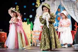 kalokairines-theatrikes-ekdiloseis-olympiako-mouseio-2019-235