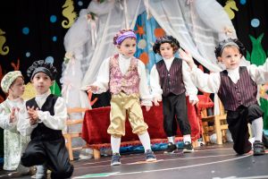 kalokairines-theatrikes-ekdiloseis-olympiako-mouseio-2019-241