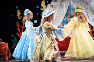 kalokairines-theatrikes-ekdiloseis-olympiako-mouseio-2019-244
