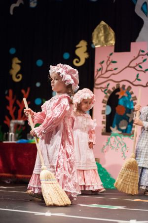 kalokairines-theatrikes-ekdiloseis-olympiako-mouseio-2019-26